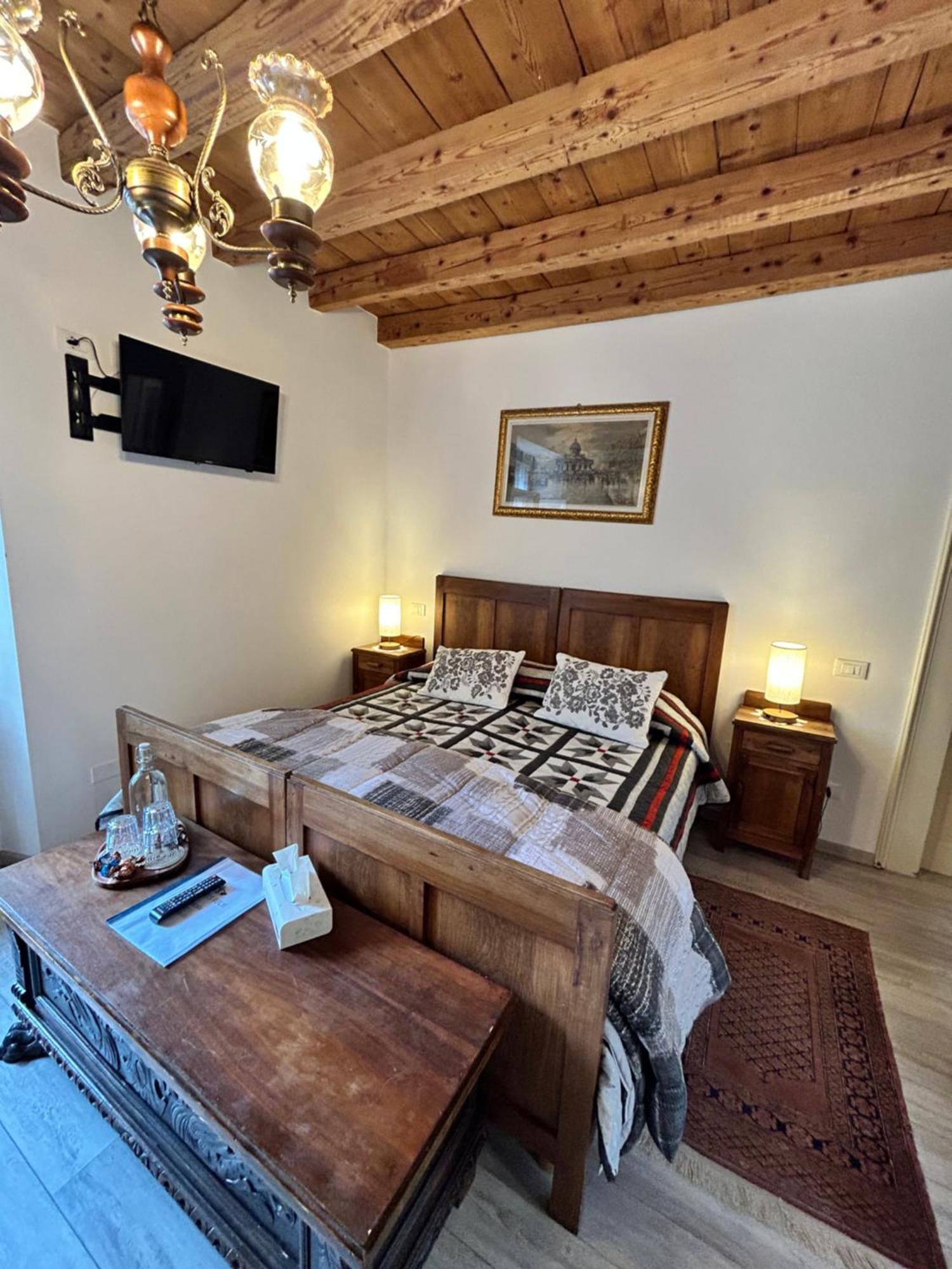 Domus Iulii Bed & Breakfast ชิวีดาเล เดล ฟรีอูลี ภายนอก รูปภาพ